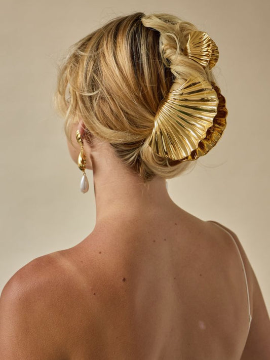 Shell Hair Claw Clip